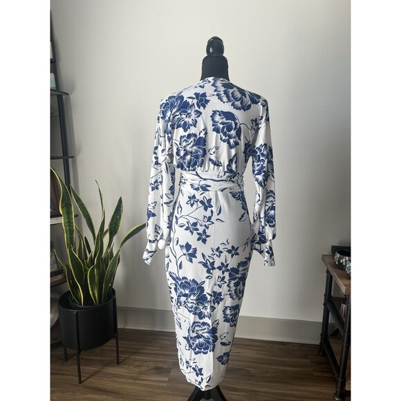 NWT boohoo Blue Floral Print Tie Waist Midi Dress Cocktail Party Wedding Event 8 - Picture 2 of 13